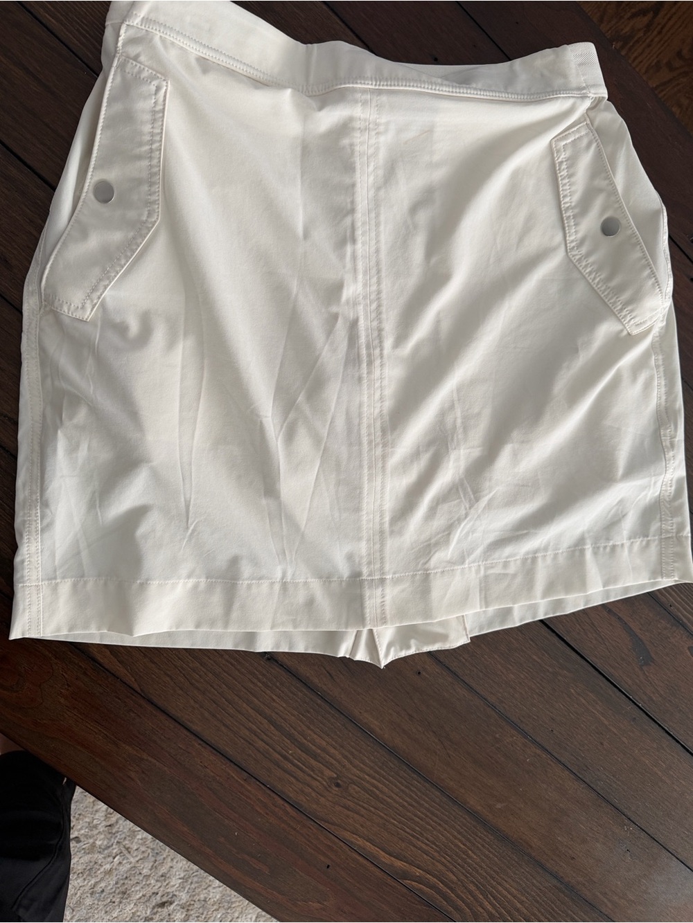 Athleta Cream Skort Women’s Size 12 – Stylish & Versatile